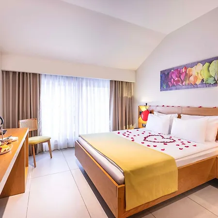 Hotel Lei Antália