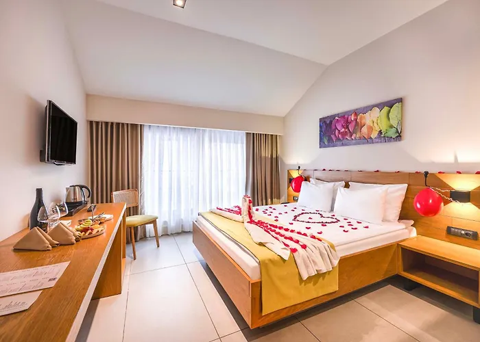 Lei Hotel